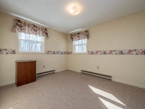 31 Betts Road Rochester NH 03867