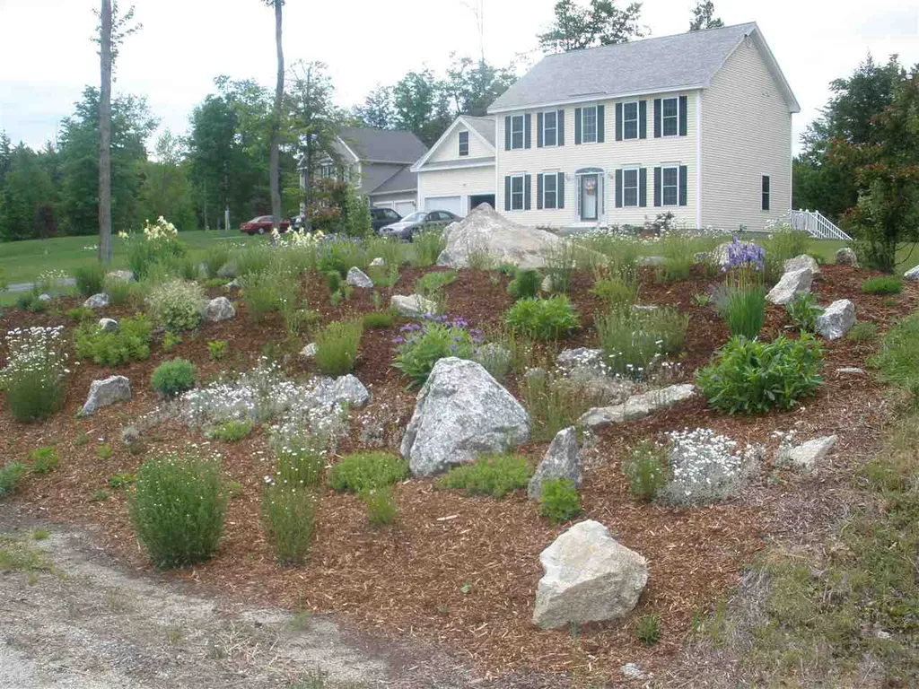 84 Fox Hollow Drive Weare NH 03281