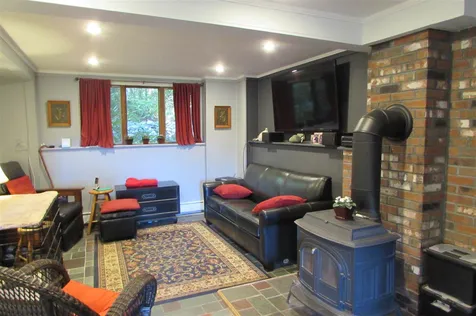 64 High Ridge Road Dublin NH 03444