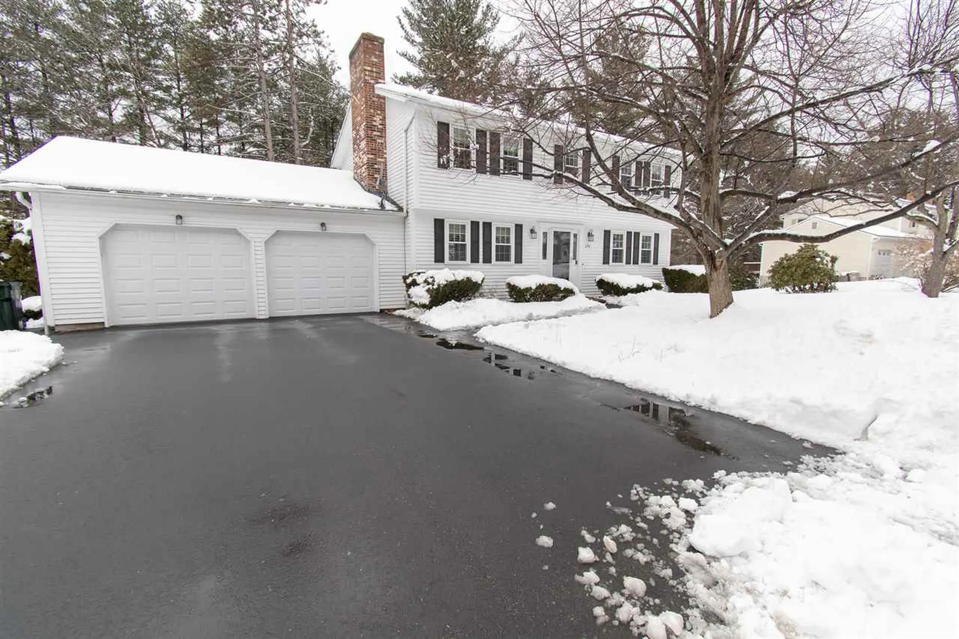 274 Coral Avenue Manchester NH 03104