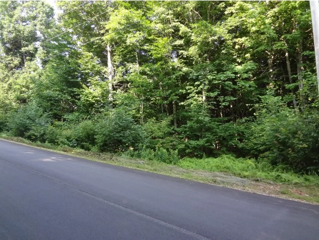 11 Escarol Lane Gilford NH 03249