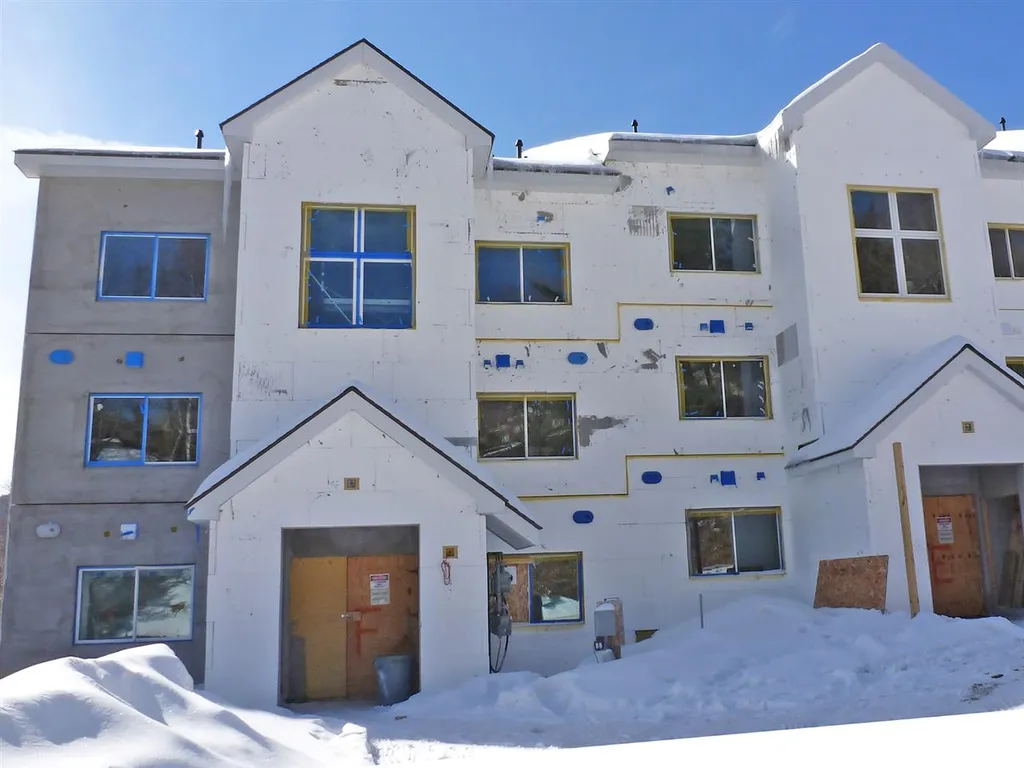 251 Mountainside Drive Warren VT 05674