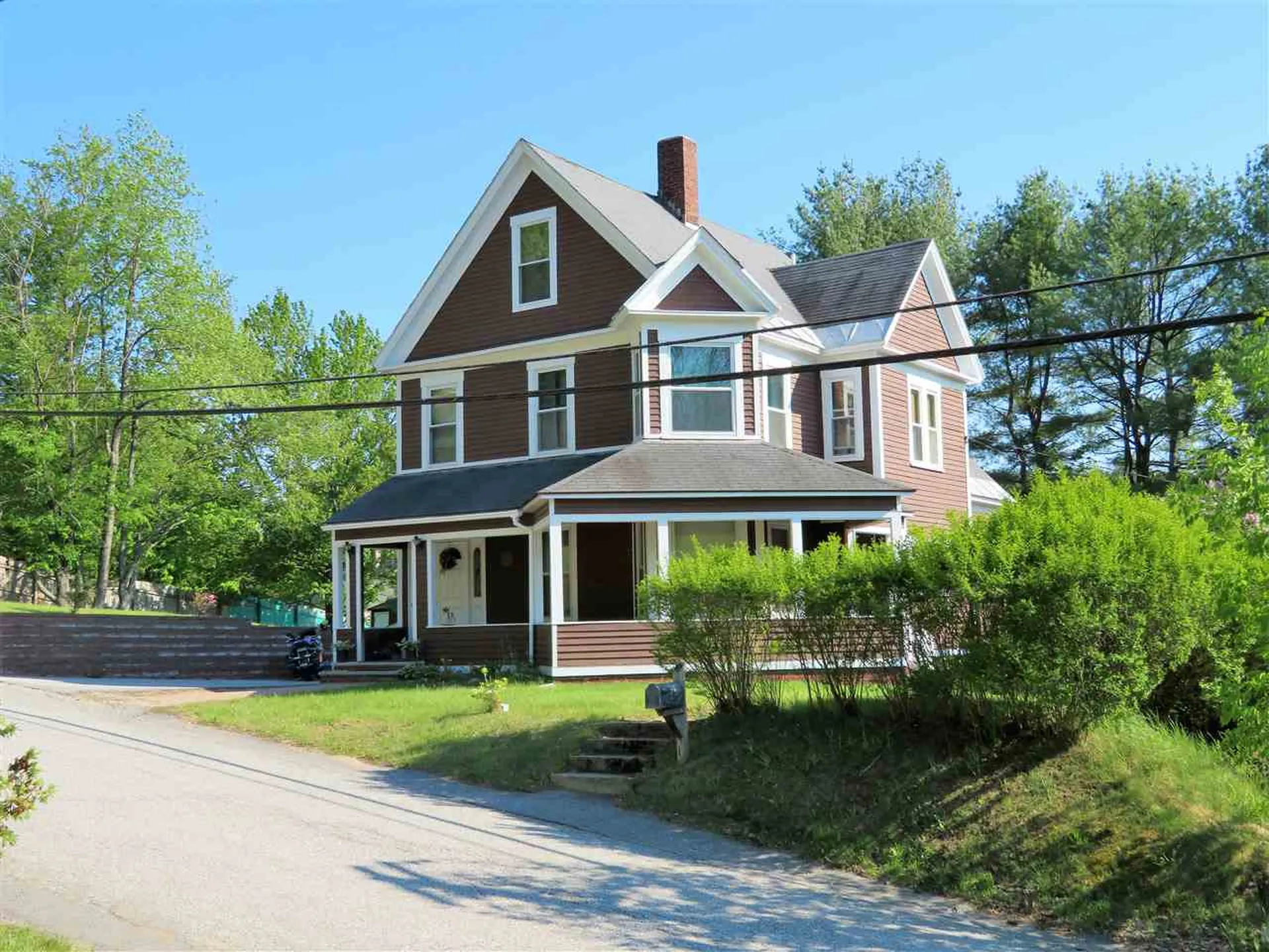 2 Short Street Ashland NH 03217