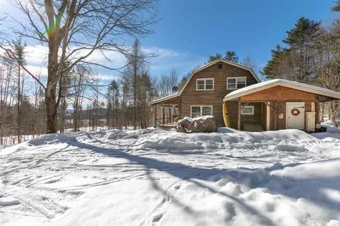 23 Sleeper Road Hartland VT 05048