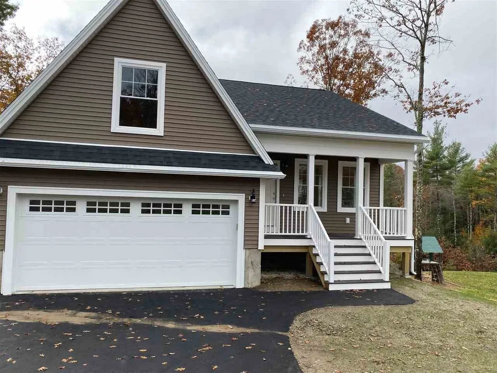 165 Breezy Way Barrington NH 03825