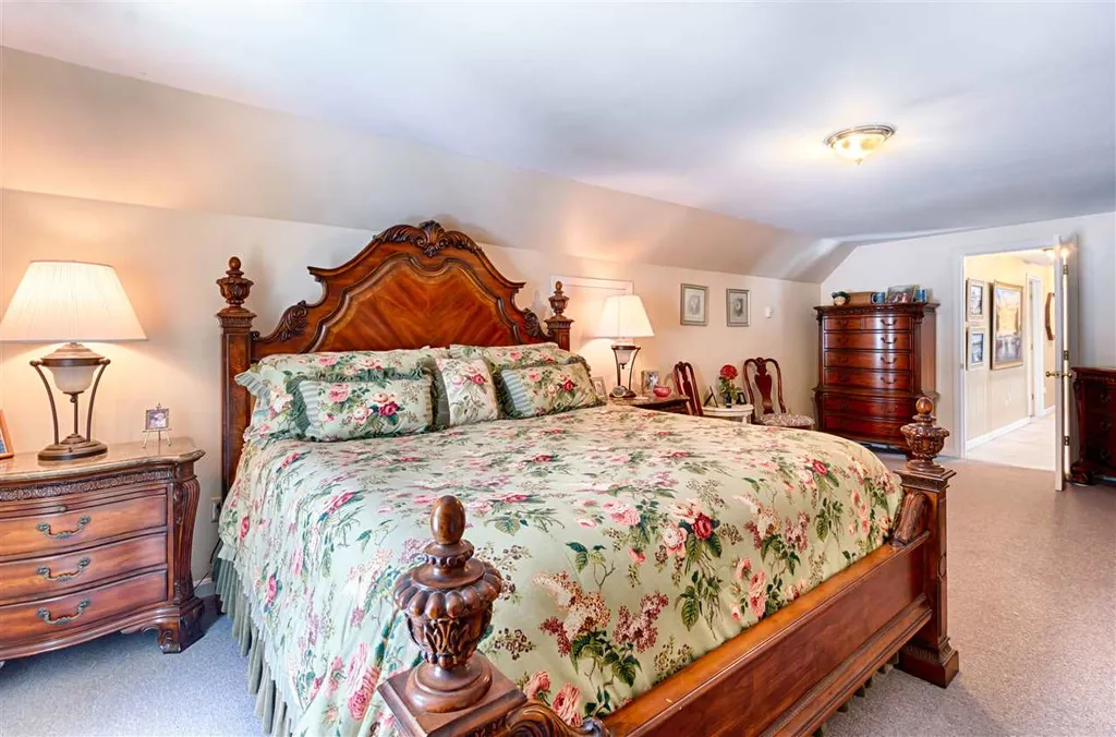 4 Marsh Hill Road New Durham NH 03855