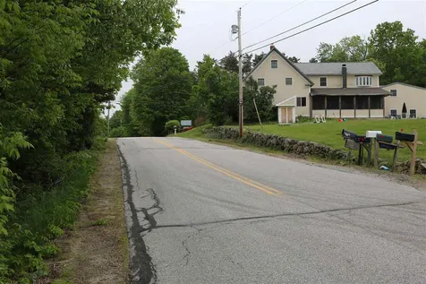 156 Paige Hill Road Goffstown NH 03045