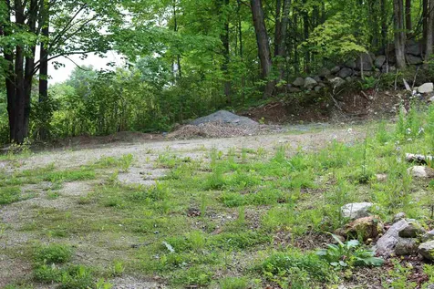 156 Paige Hill Road Goffstown NH 03045