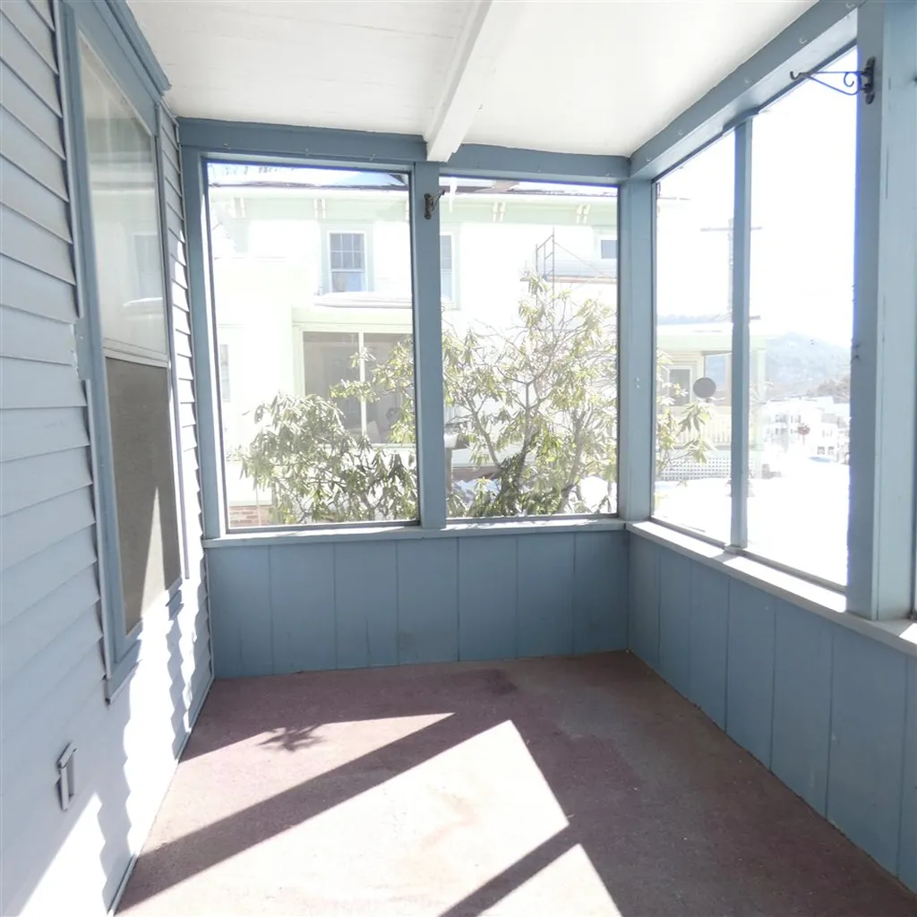 46 Union Street Windsor VT 05089