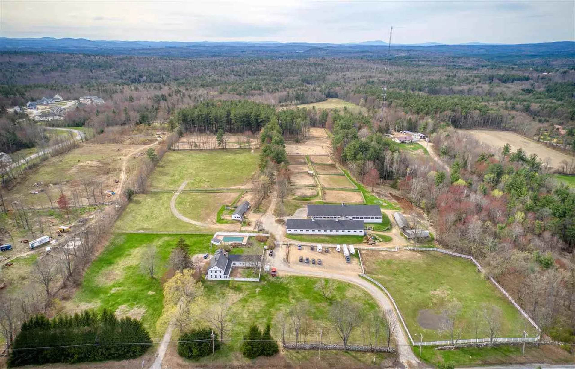 156 Derry Road Chester NH 03036