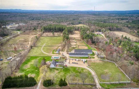 156 Derry Road Chester NH 03036