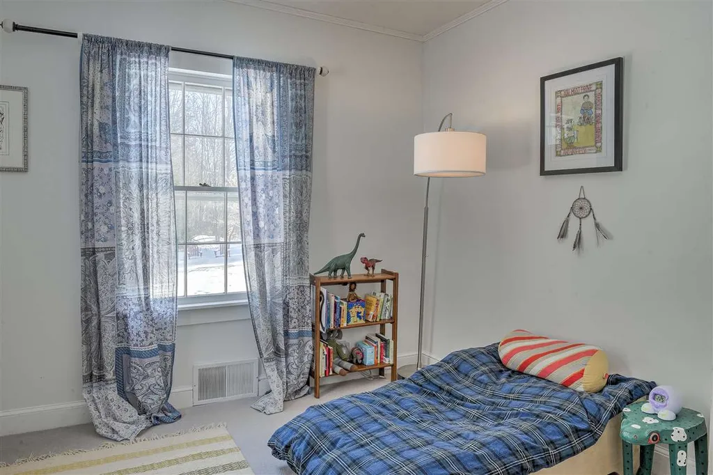 26 Old Settlers Road Alstead NH 03602