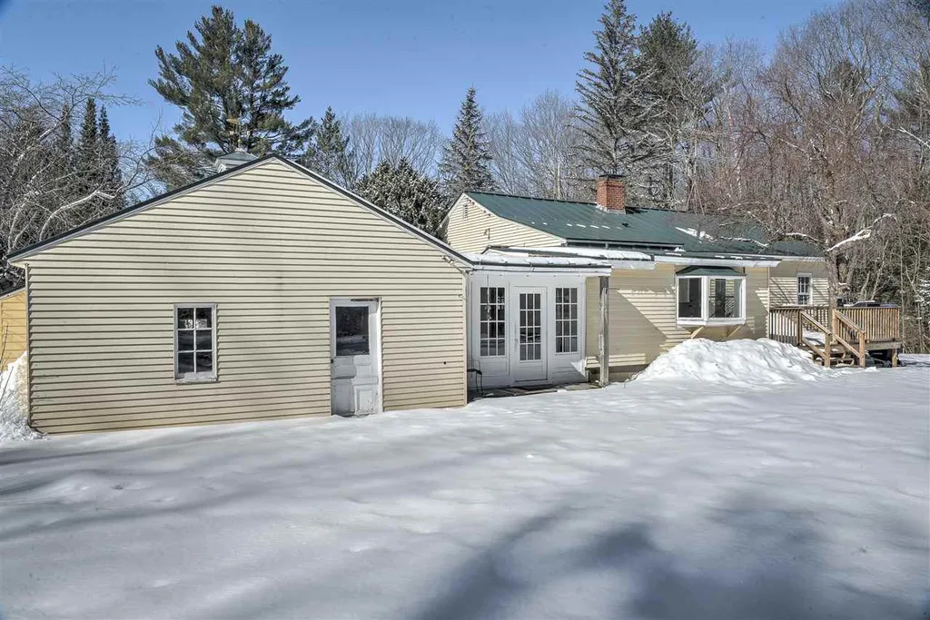 26 Old Settlers Road Alstead NH 03602