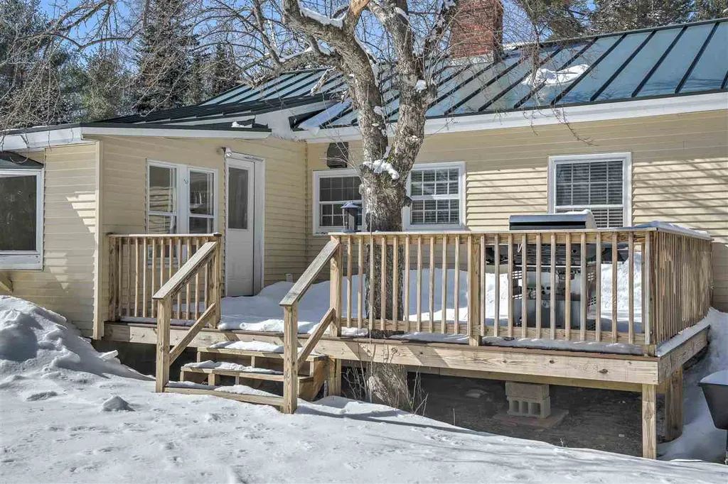 26 Old Settlers Road Alstead NH 03602