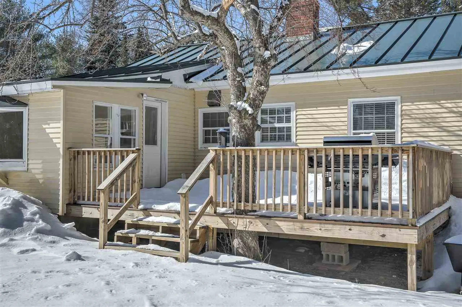 26 Old Settlers Road Alstead NH 03602