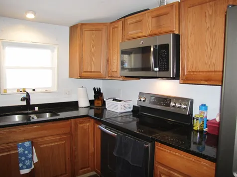 10 Peach Street Exeter NH 03833