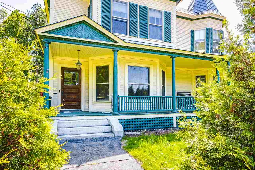 12 High Street Goffstown NH 03045