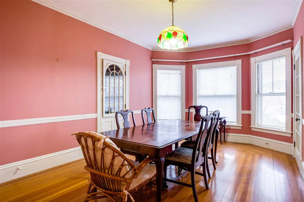 12 High Street Goffstown NH 03045