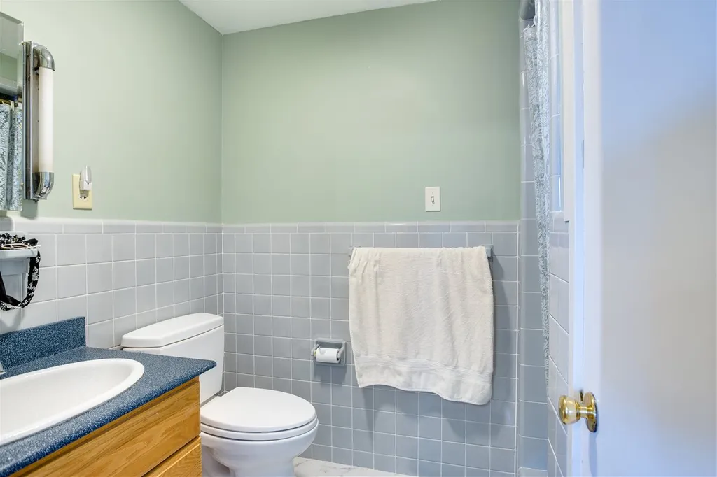 12 High Street Goffstown NH 03045