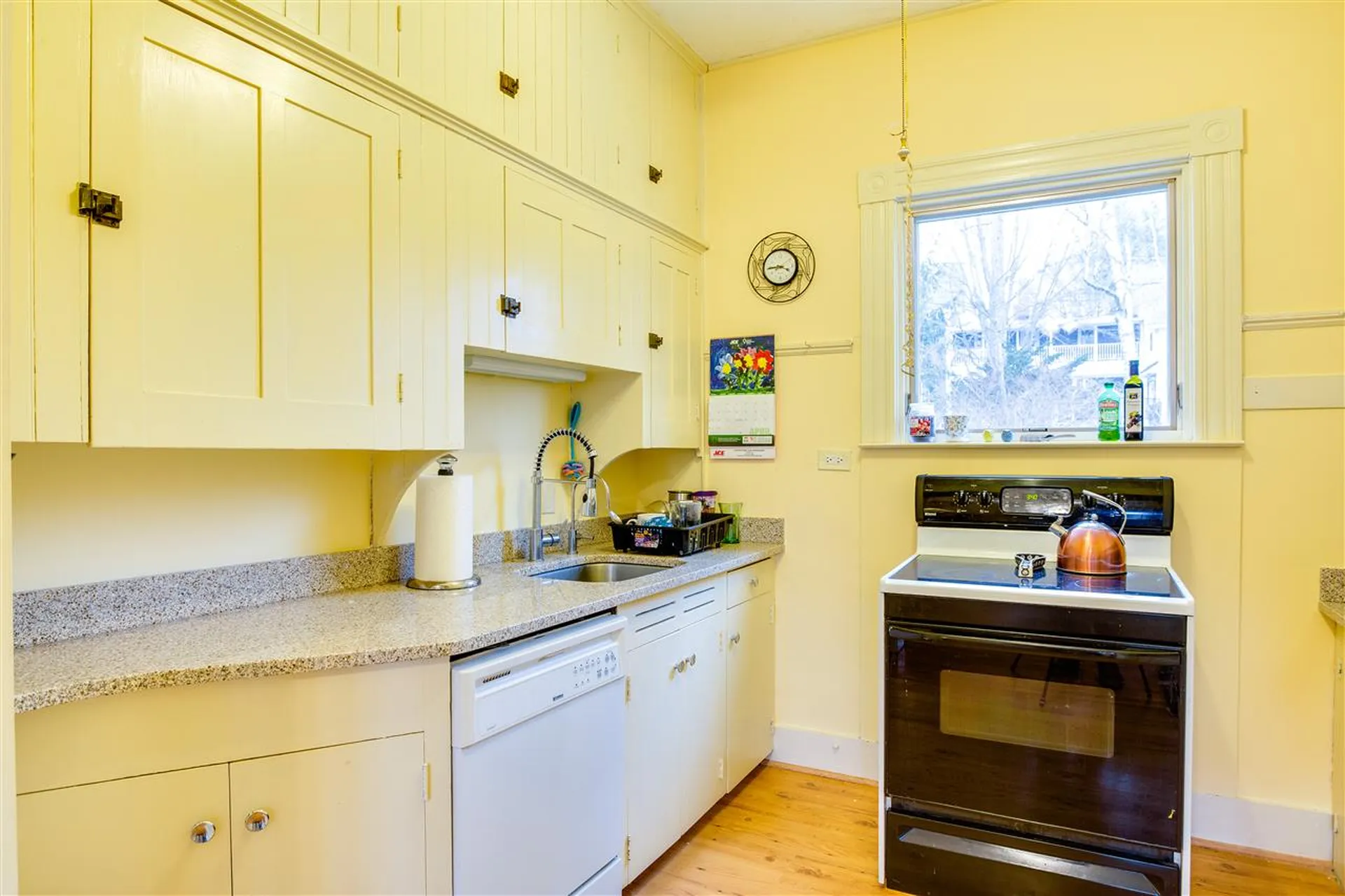 12 High Street Goffstown NH 03045