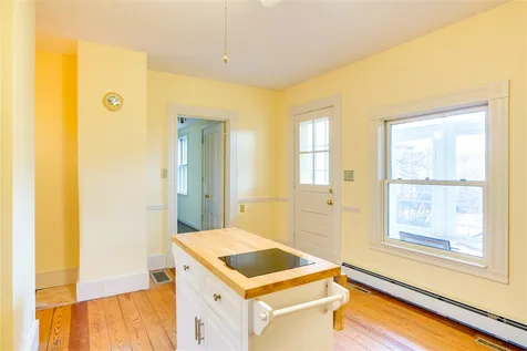 12 High Street Goffstown NH 03045