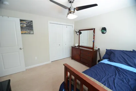 13 Swan Circle Concord NH 03301