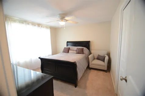 13 Swan Circle Concord NH 03301