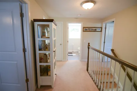 13 Swan Circle Concord NH 03301