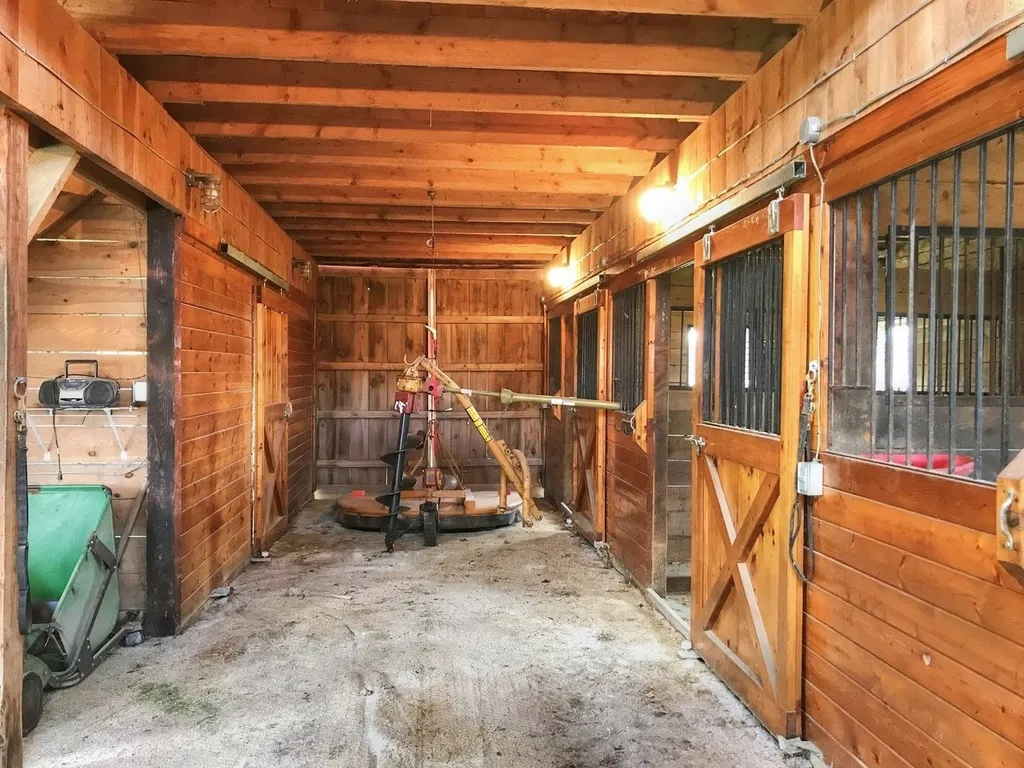 820 Van Sicklen Road Williston VT 05495