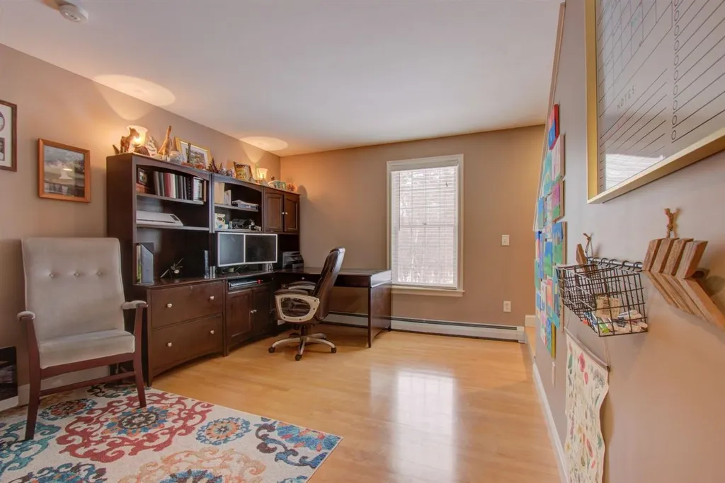 46 Hobbs Road Lee NH 03861