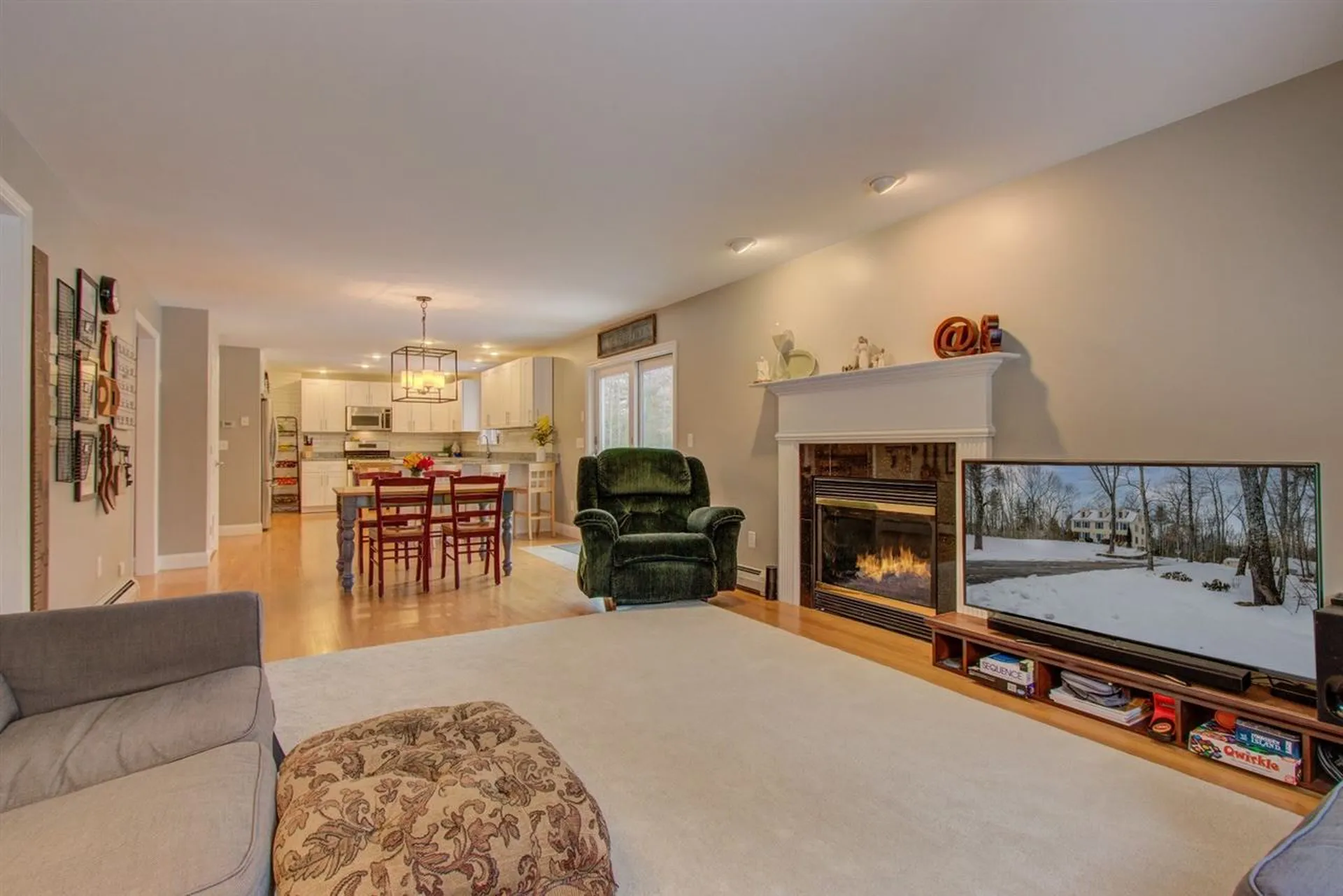 46 Hobbs Road Lee NH 03861