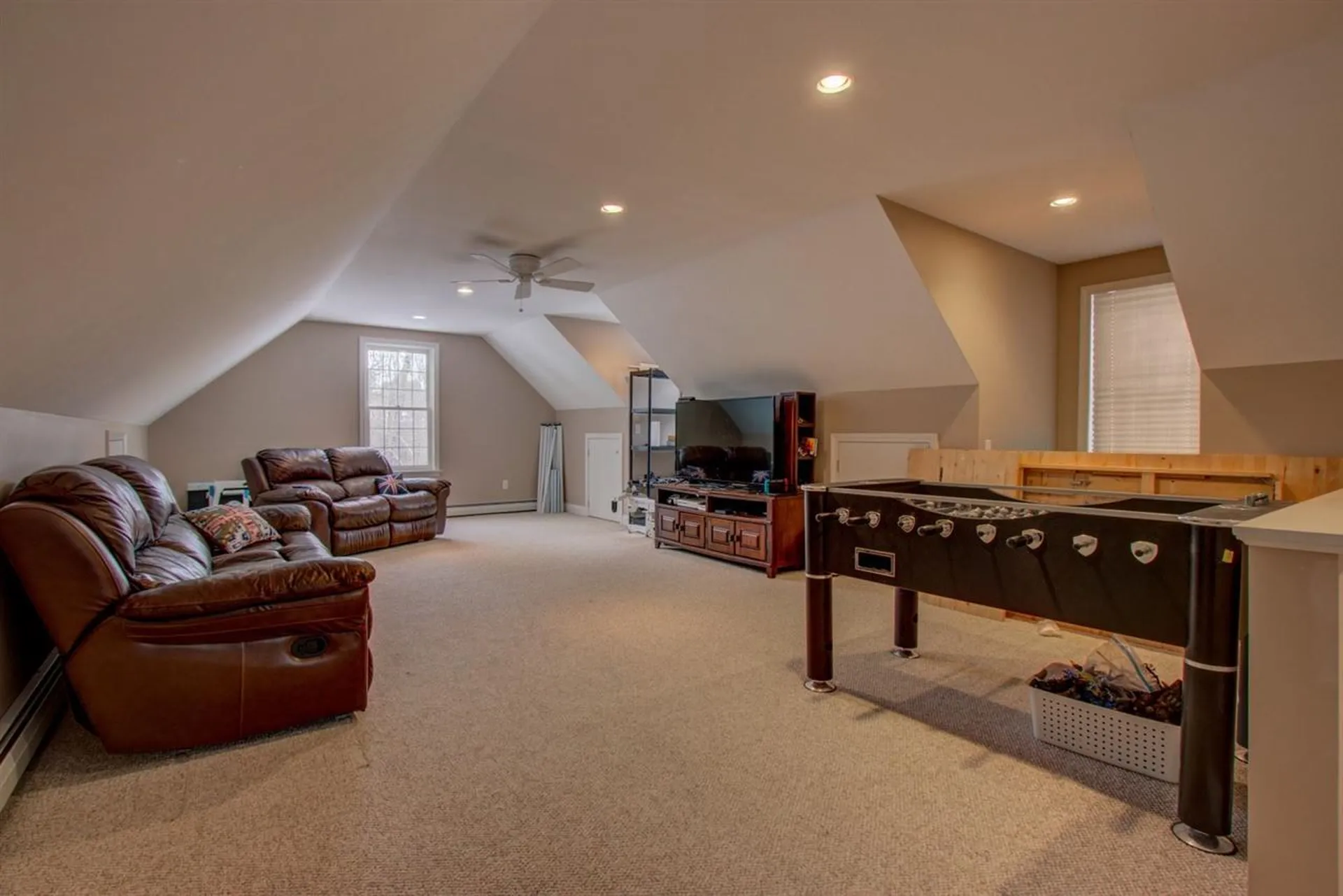 46 Hobbs Road Lee NH 03861