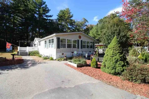 16 Ambleside Drive Barrington NH 03825