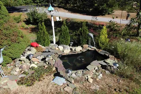 16 Ambleside Drive Barrington NH 03825