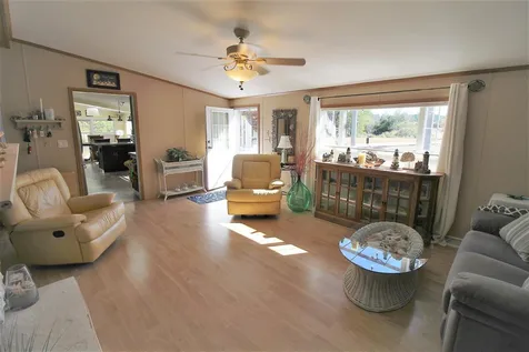 16 Ambleside Drive Barrington NH 03825