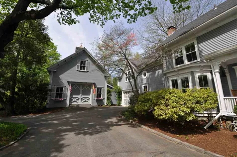 35 Main Street Hollis NH 03049