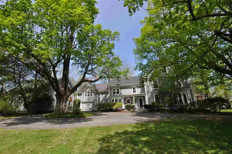 35 Main Street Hollis NH 03049