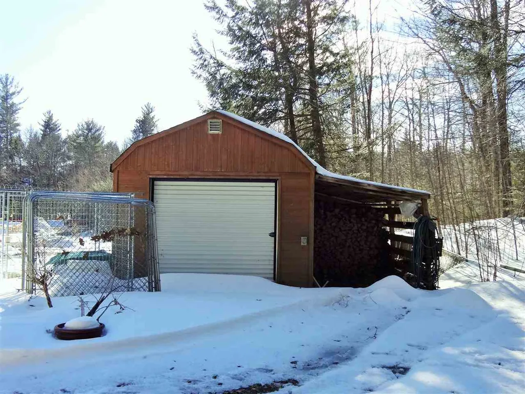 15 Dames Brook Drive Milton NH 03851