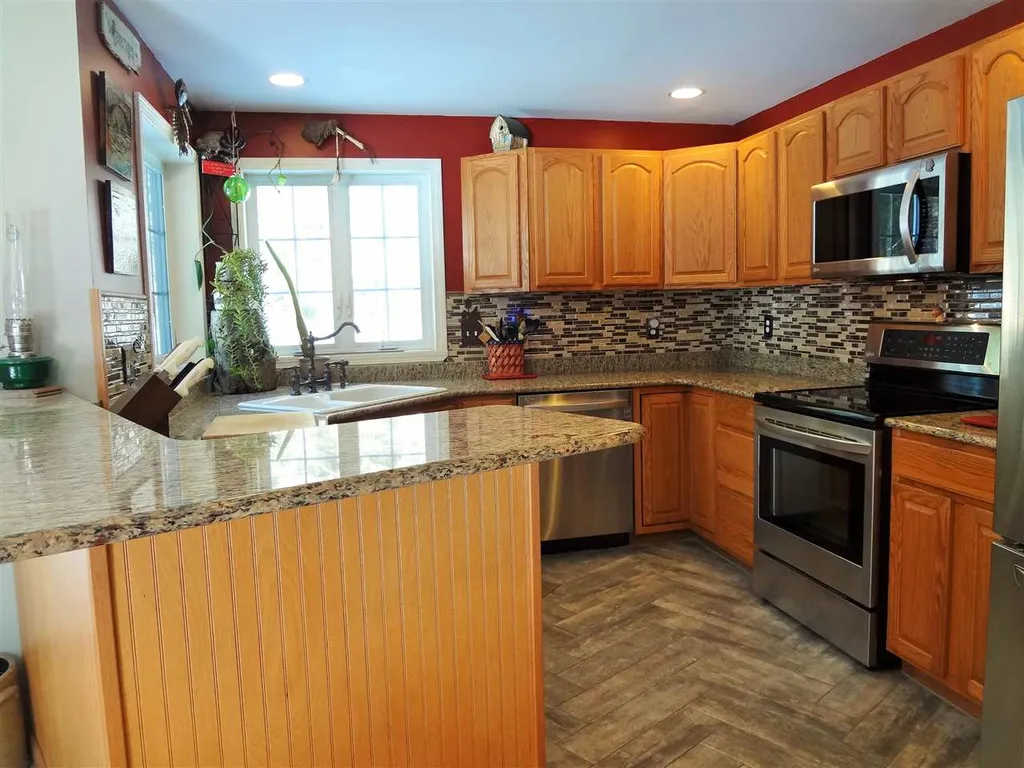 15 Dames Brook Drive Milton NH 03851