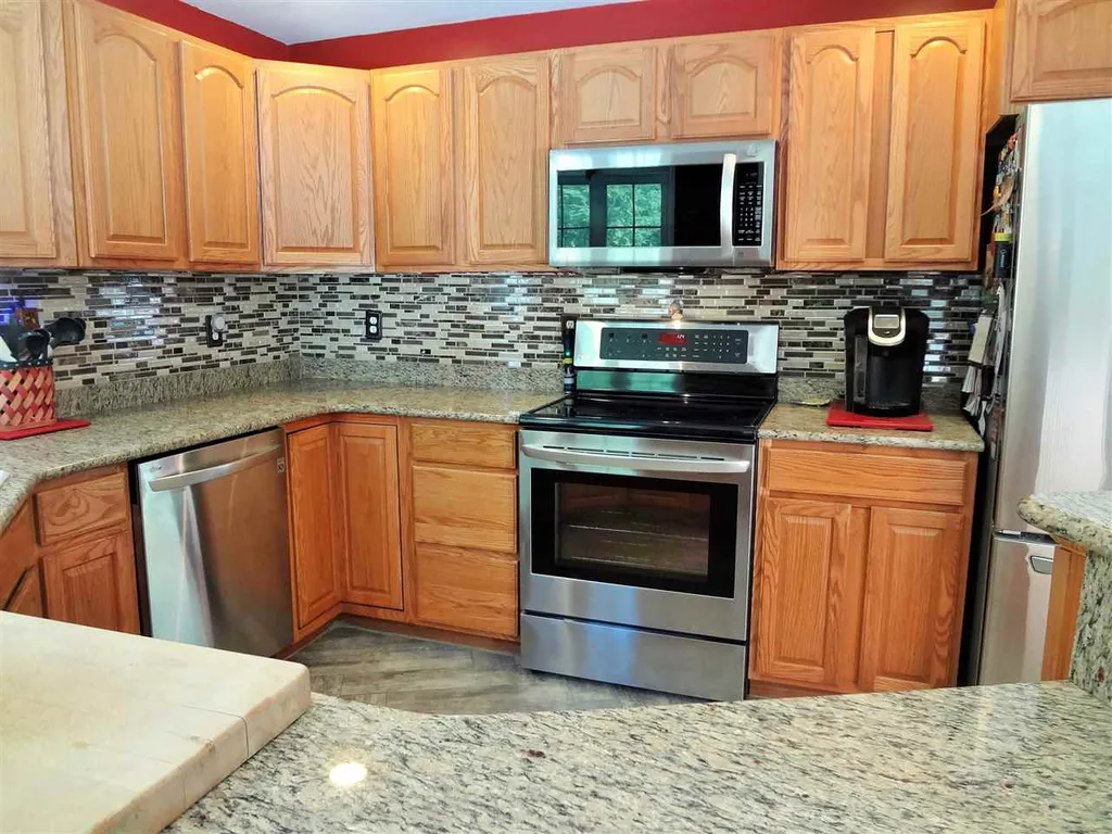 15 Dames Brook Drive Milton NH 03851