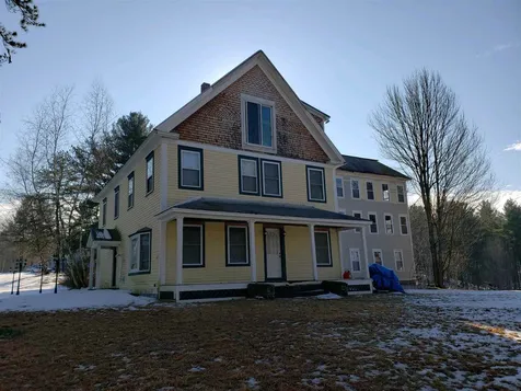 34 Bunker Hill Road Auburn NH 03032