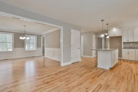 290 Baboosic Lake Road Merrimack NH 03054