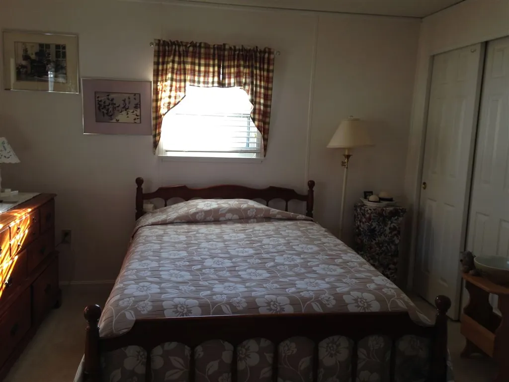 15 Blueberry Lane Seabrook NH 03874
