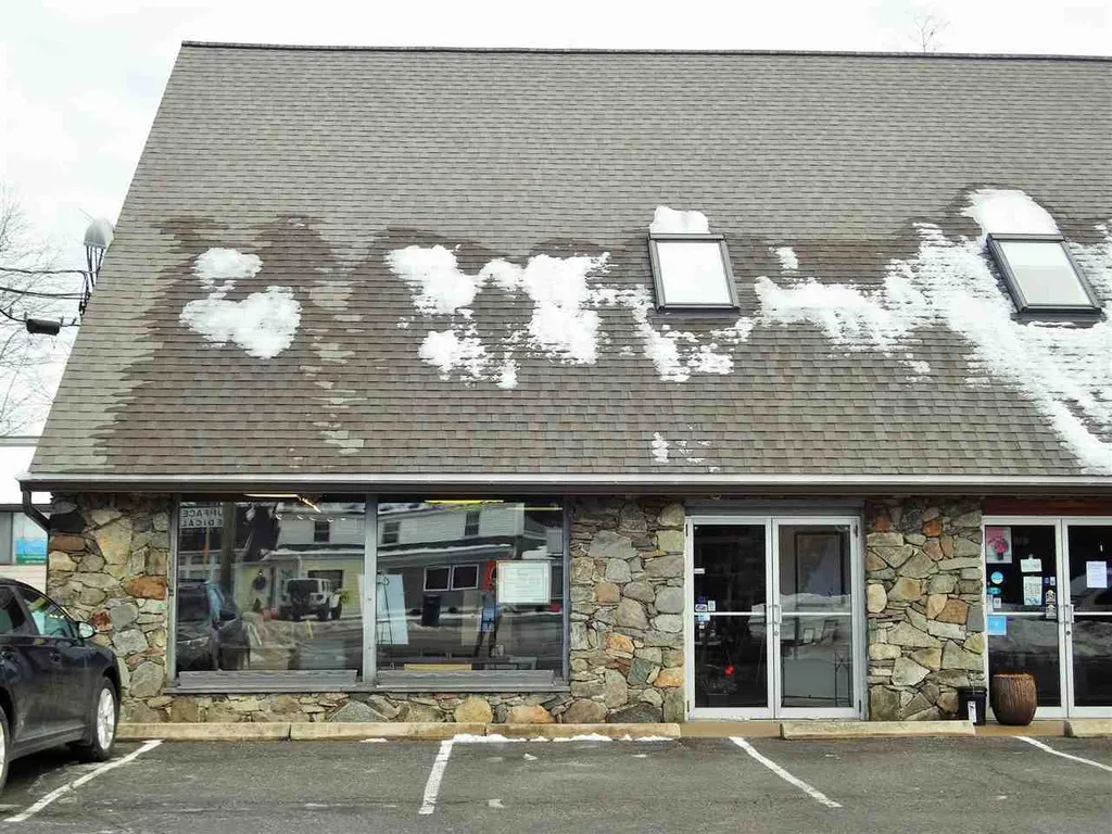 819 Lafayette Road Hampton NH 03842-2119
