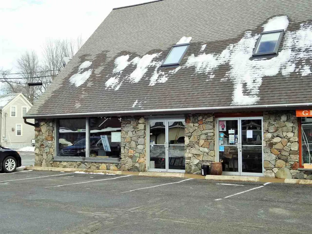819 Lafayette Road Hampton NH 03842-2119