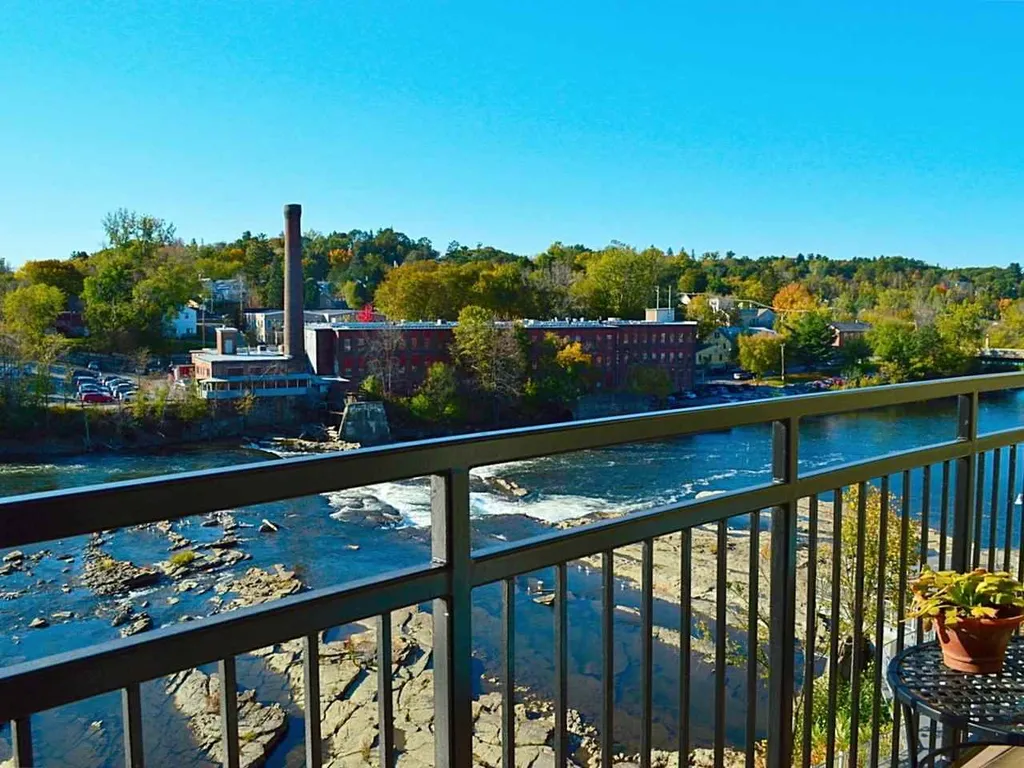60 Winooski Falls Way Winooski VT 05404