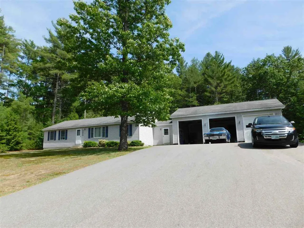 23 Fox Run Road Hinsdale NH 03451