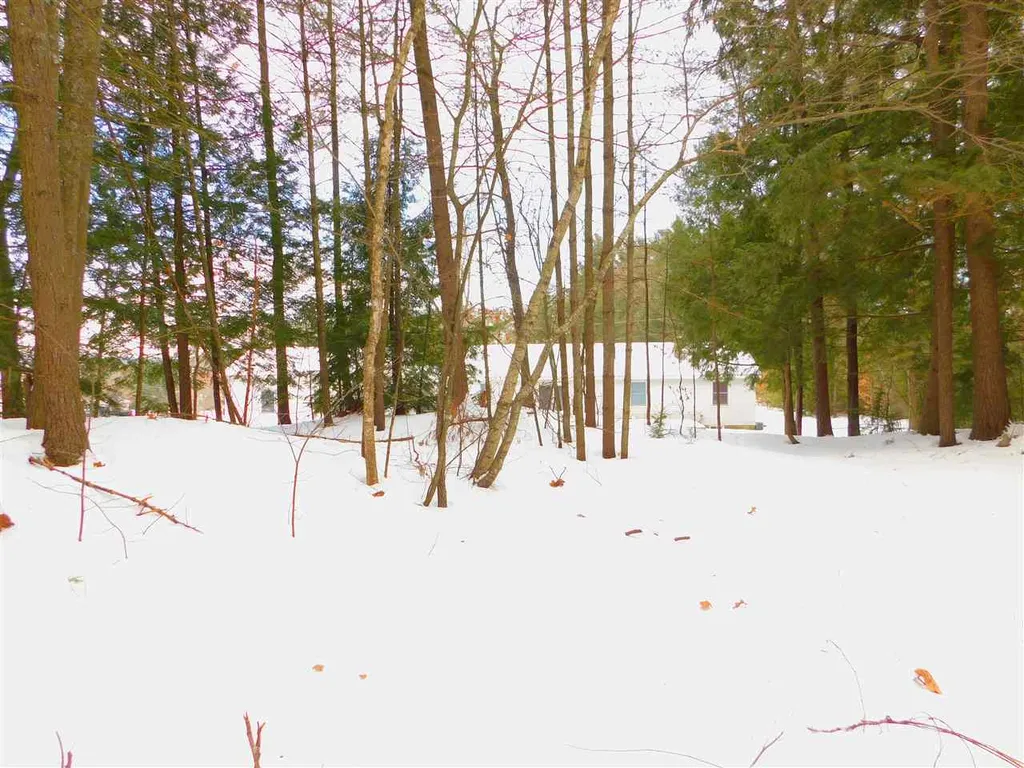23 Fox Run Road Hinsdale NH 03451
