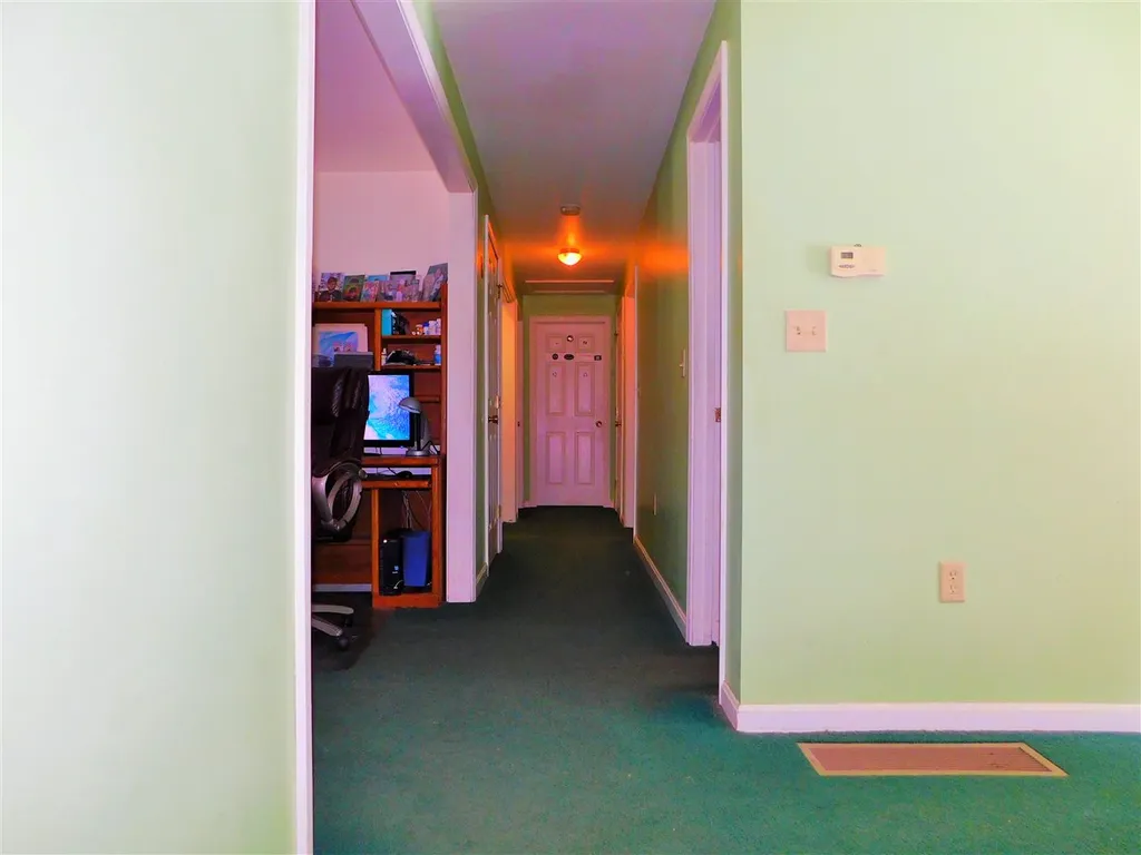 23 Fox Run Road Hinsdale NH 03451