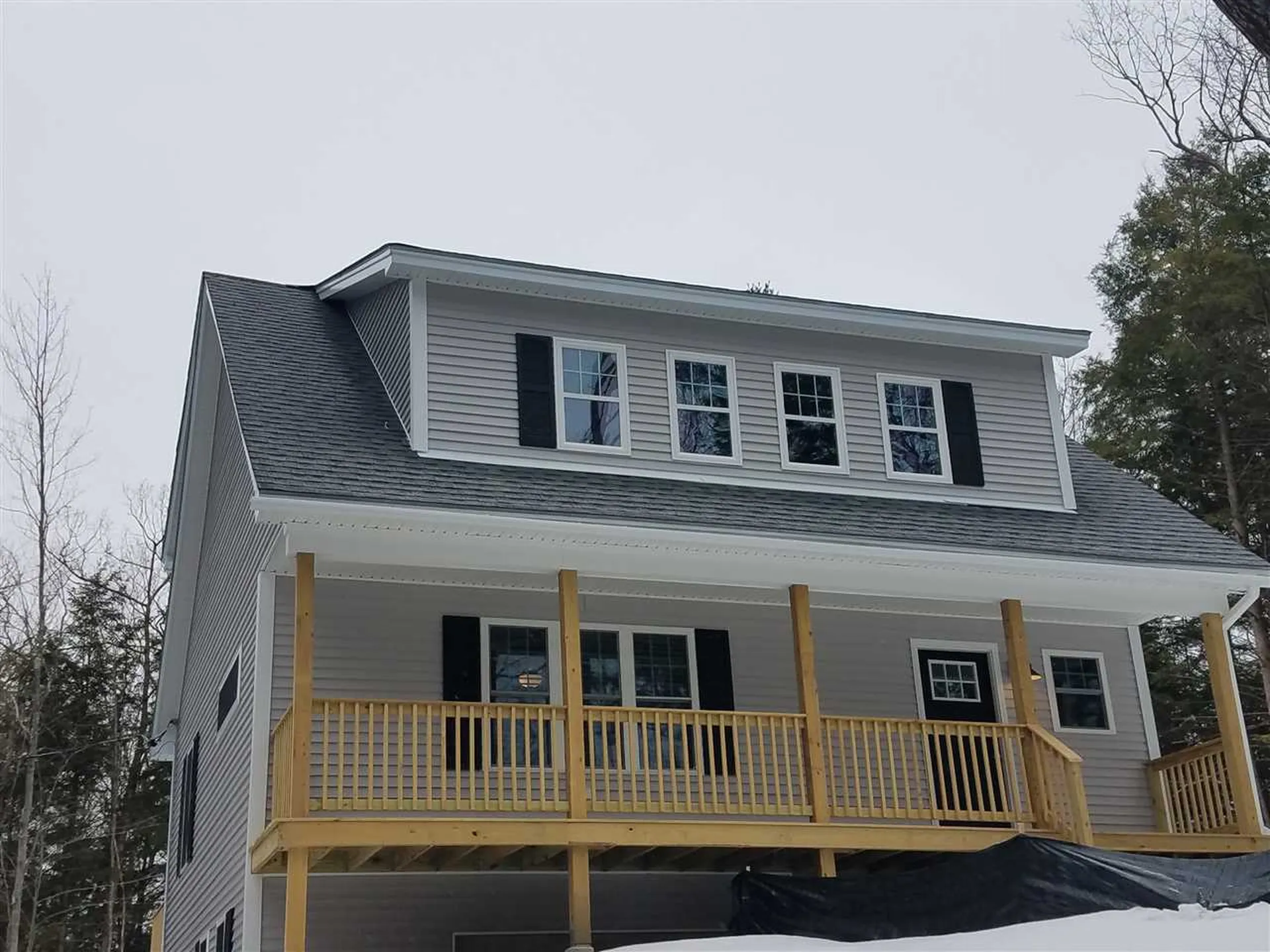 11 New London Drive Webster NH 03303